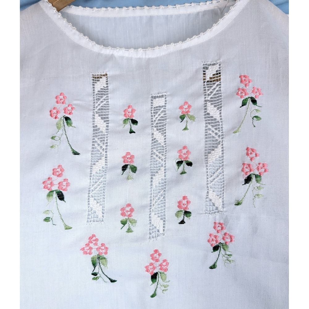 Vtg Mexican Huipil Top Hand Embroidered Floral Oaxaca Boho Ethnic White Pink XL